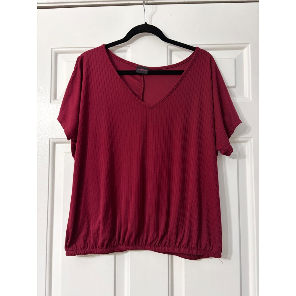 First Love | Ribbed V-Neck Short Sleeve Dolman Top | Large || Burgundy|